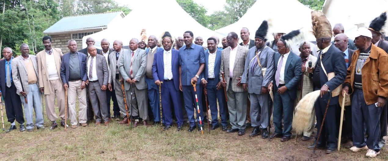 A UNITY OF PURPOSE: NJURI NCHEKE LEADERS BURY THEIR DIFFERENCES.