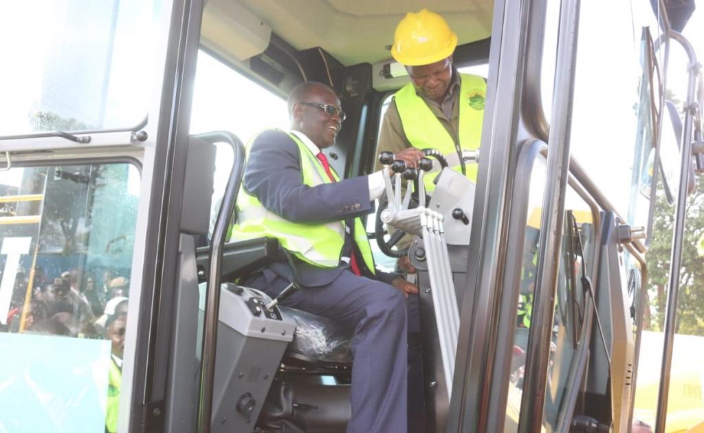 GOVERNOR KIRAITUS ADMINISTRATION SET TO OPEN UP 800KM OF ROADS IN THE COUNTY.