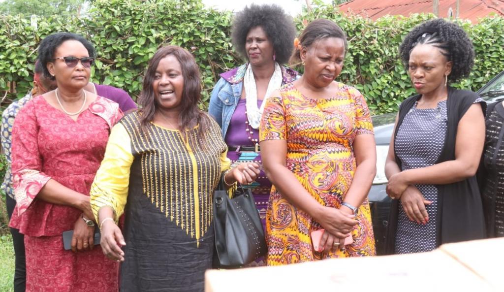 Deputy Governor's Spouse, Lucy Ntuchiu spearheads a give back to community drive.