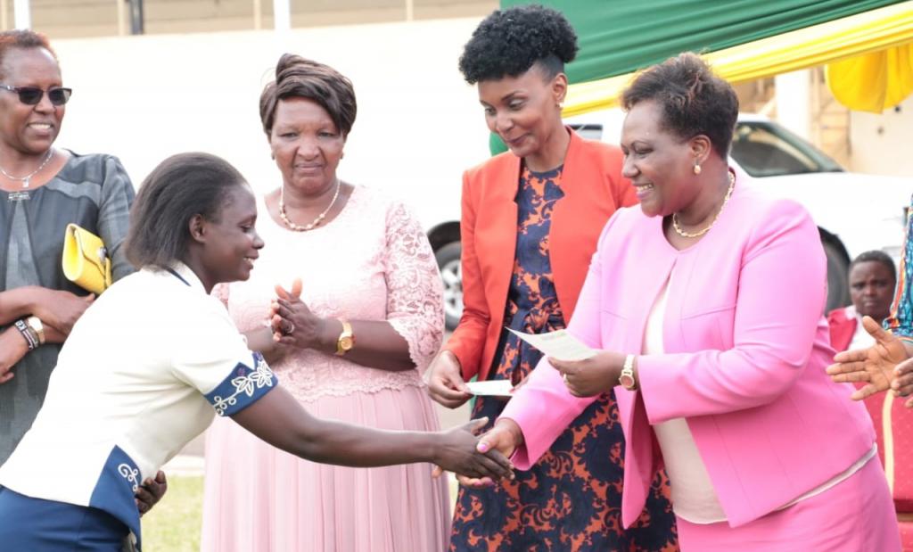 Ksh. 4 million to stimulate women's small & micro enterprise development.