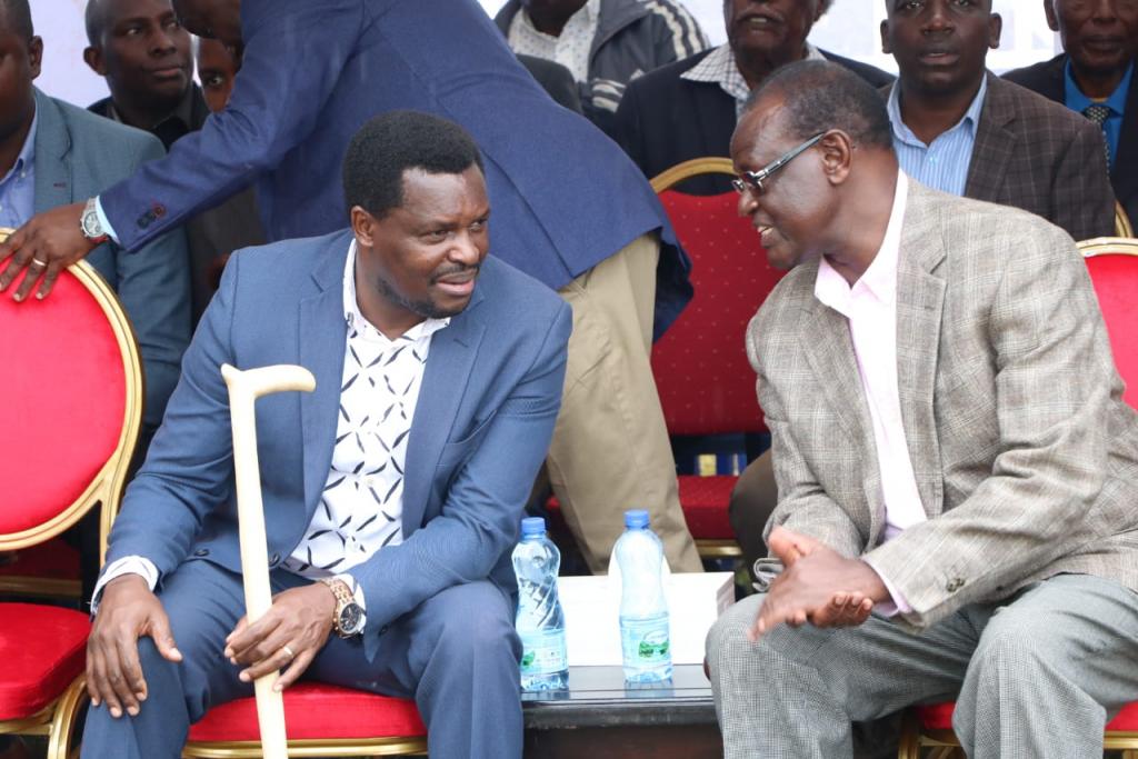 A UNITY OF PURPOSE: NJURI NCHEKE LEADERS BURY THEIR DIFFERENCES.