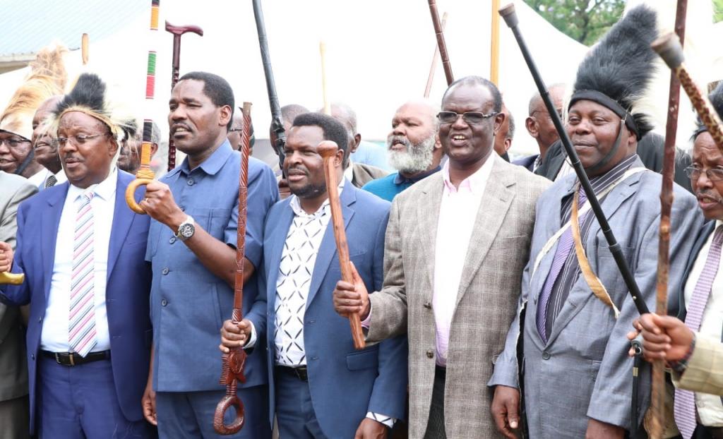 A UNITY OF PURPOSE: NJURI NCHEKE LEADERS BURY THEIR DIFFERENCES.