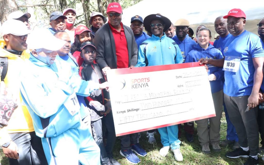 MERU COUNTY SUCCESSFULLY HOLDS THE FIRST EVER HISTORIC MOUNTAIN RUN.