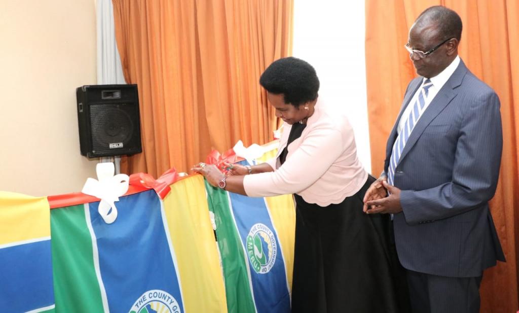 County administration awards best performance in 100 days rapid Result Initiative cycle.