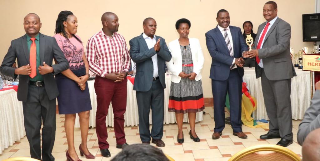 County administration awards best performance in 100 days rapid Result Initiative cycle.