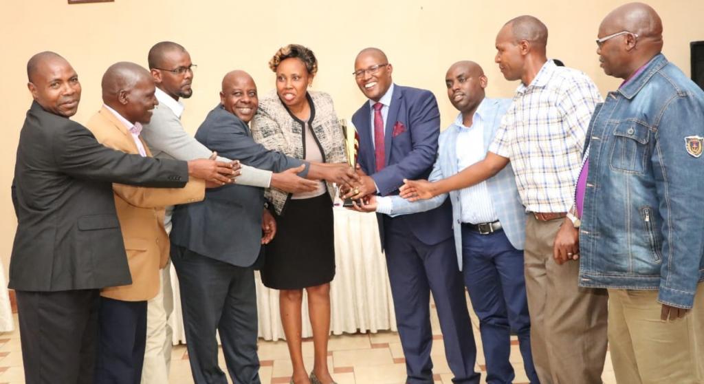 County administration awards best performance in 100 days rapid Result Initiative cycle.