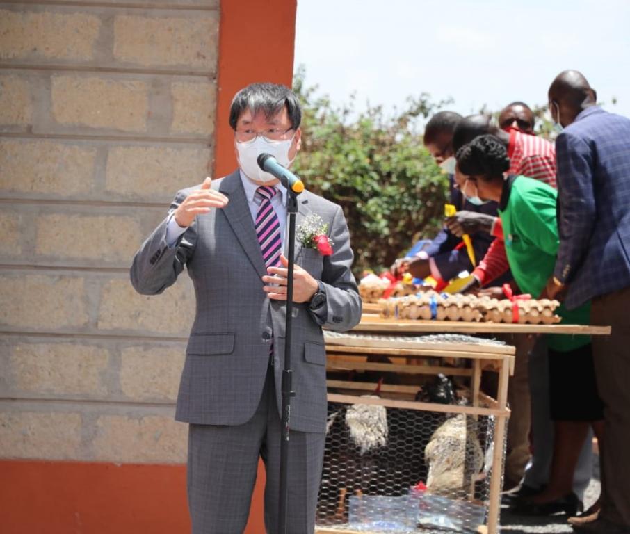 Meru-KOPIA Project To Uplift Rural Chicken And Potato Farmers.
