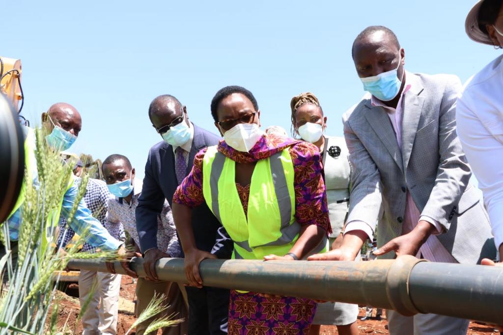 GOVERNOR KIRAITU ACCOMPANIED BY TWO CABINET SECRETARIES INSPECT ONGOING CONSTRUCTION OF MEGA WATER PROJECT IN BUURI.