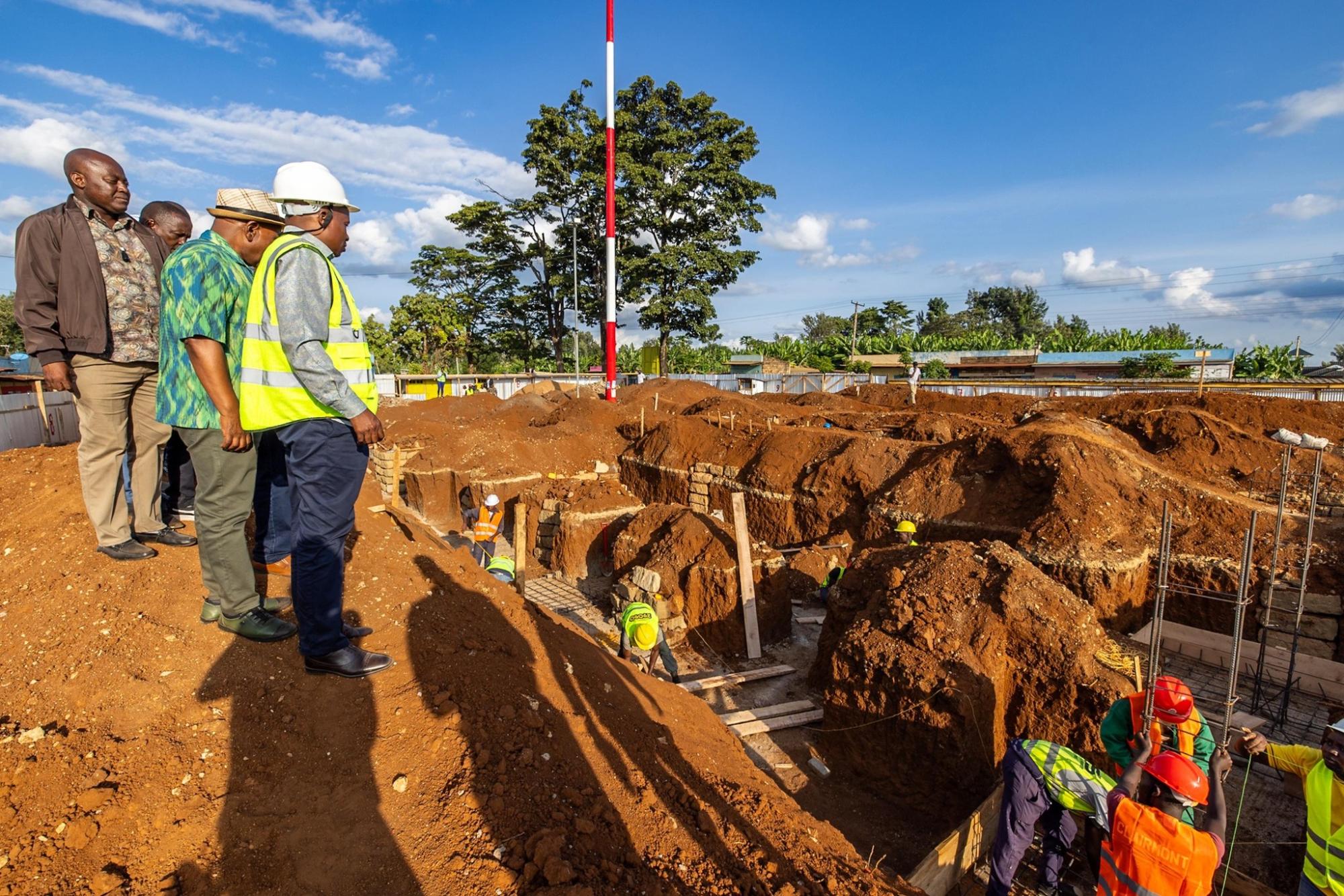 H.E. REV. ISAAC MUTUMA M'ETHINGIA JOINS DP KITHURE KINDIKI ON INSPECTION OF THE PROGRESS OF KAMACHEGE ESP MARKET.